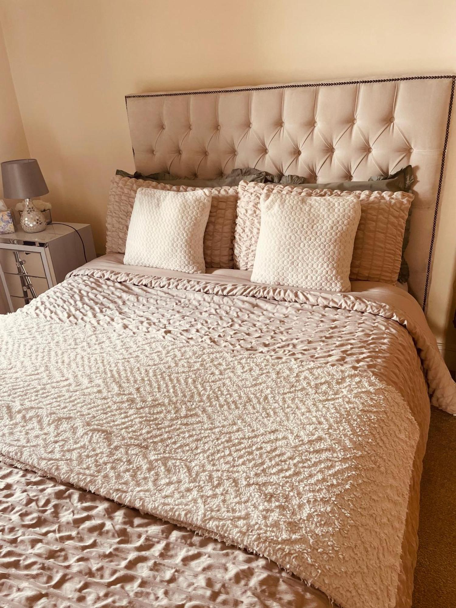 A Room In Central Park Apts Carrick on Shannon Exterior foto
